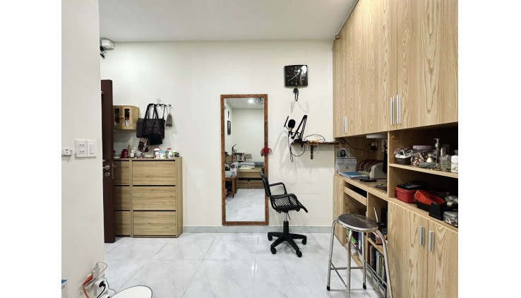 BÁN NHÀ PHÚ NHUẬN HXH 140M2 2 TẦNG NỞ HẬU 10M 7 PN HẺM THÔNG DÂN TRÍ CAO NGUYỄN TRỌNG TUYỂN 12.8 TỶ.